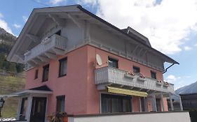 Haus Elena